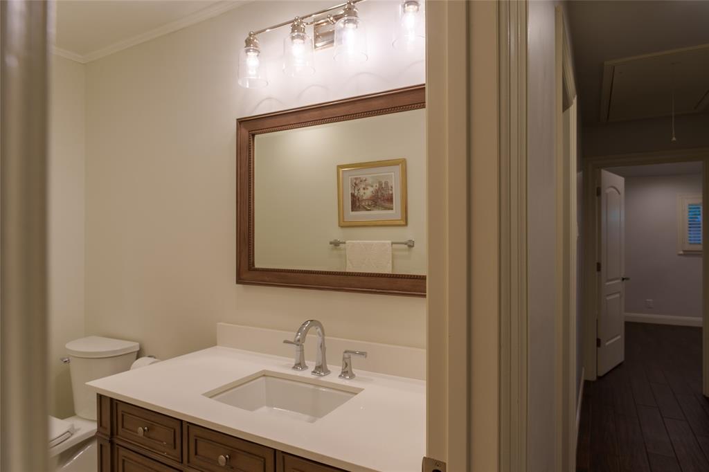 7363 Meadow Oaks Drive Property Photo 19