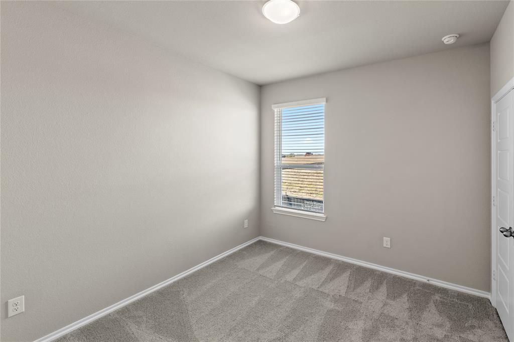 3658 Hometown Boulevard Property Photo 5