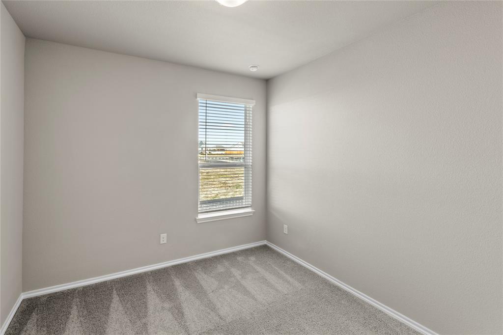 3658 Hometown Boulevard Property Photo 7