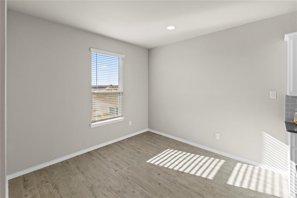3658 Hometown Boulevard Property Photo 16