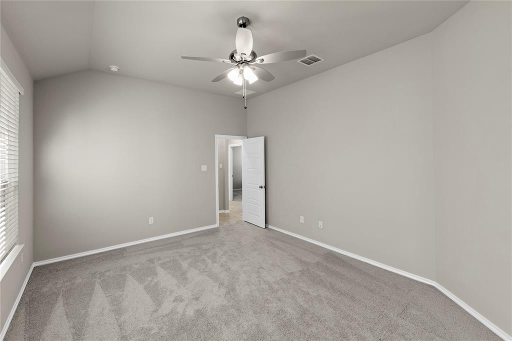 3658 Hometown Boulevard Property Photo 19