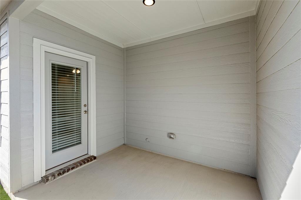 3658 Hometown Boulevard Property Photo 26