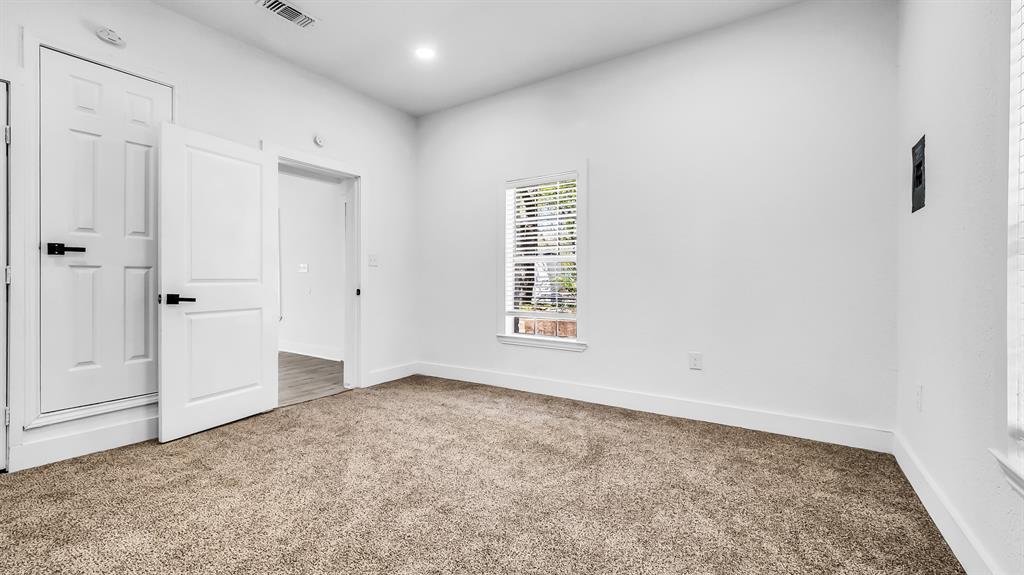 202 Woodard Street Property Photo 11