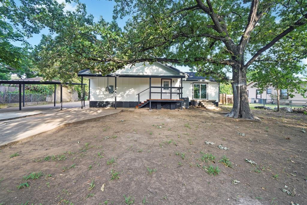 2400 Nw 3rd Avenue Property Photo 7