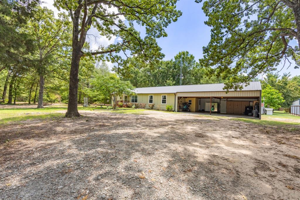 146 County Road 1555 Property Photo 6