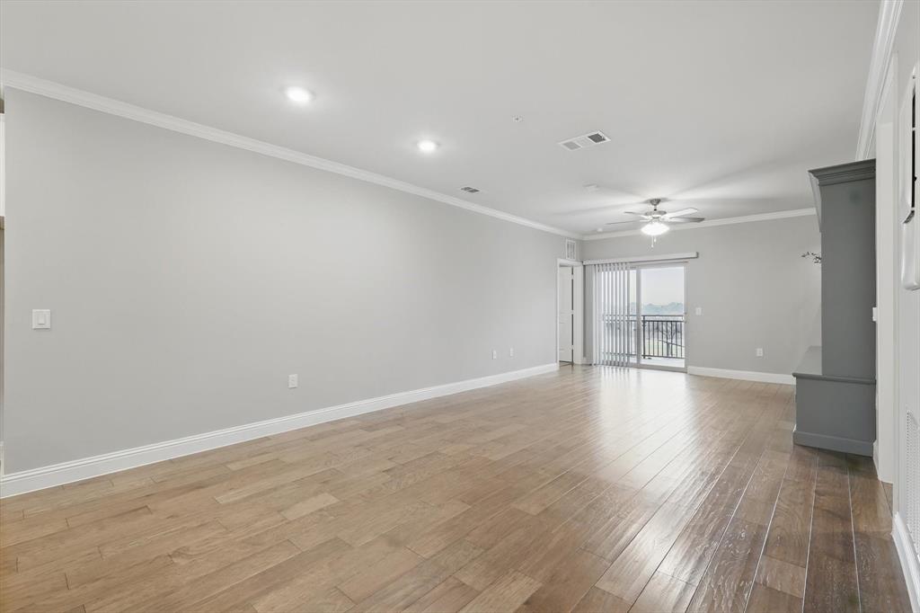 1735 Wittington Place Property Photo 4
