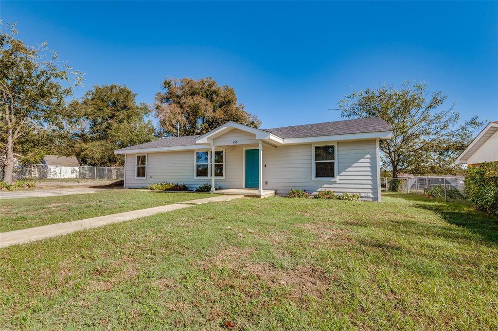 455 S Lennox Street Property Photo 1
