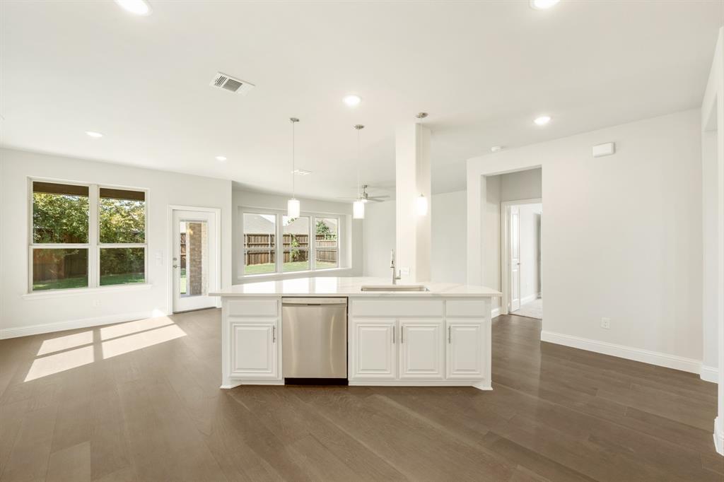3505 Abingdon Drive Property Photo 9