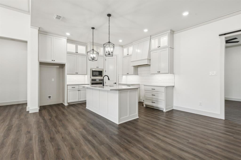 1318 Caleb Road Property Photo 5