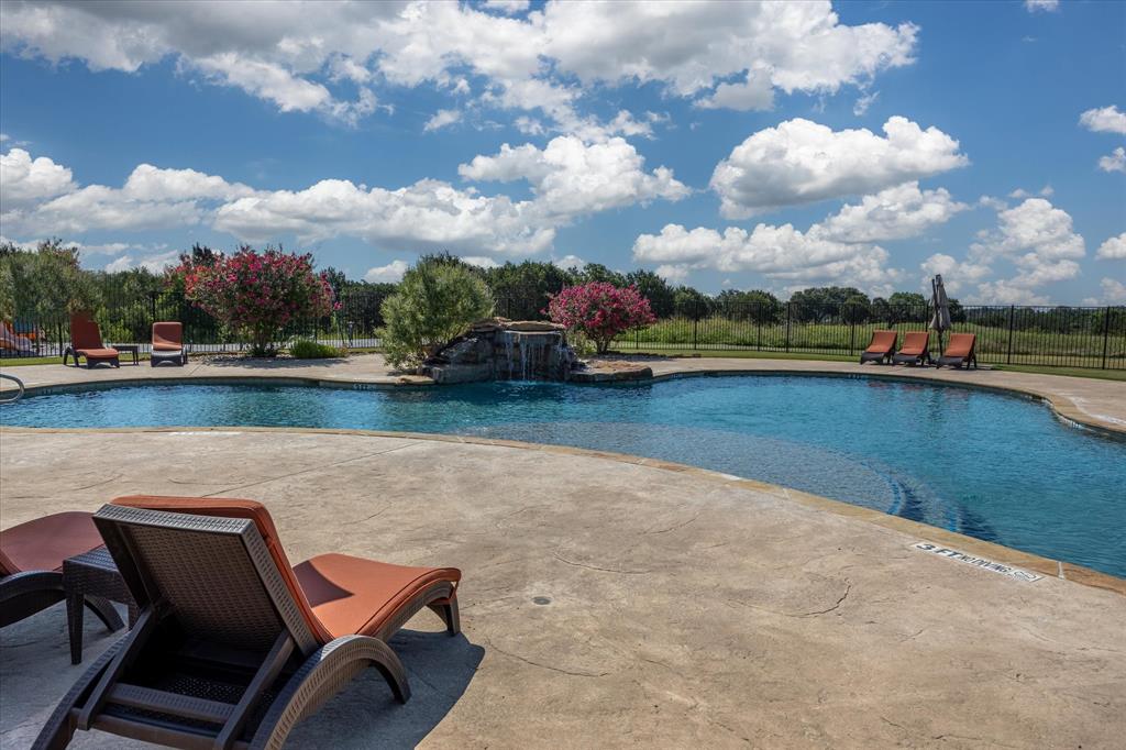 7308 Castle Royle Court Property Photo 10