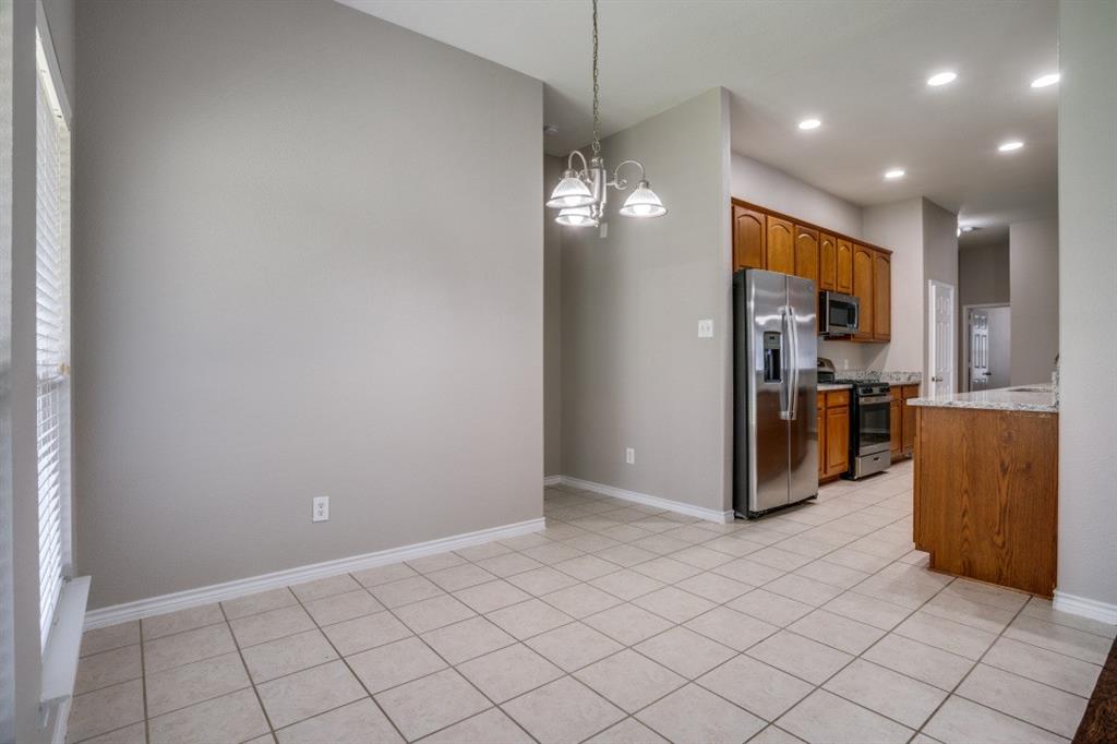 9405 Log Run Court Property Photo 6