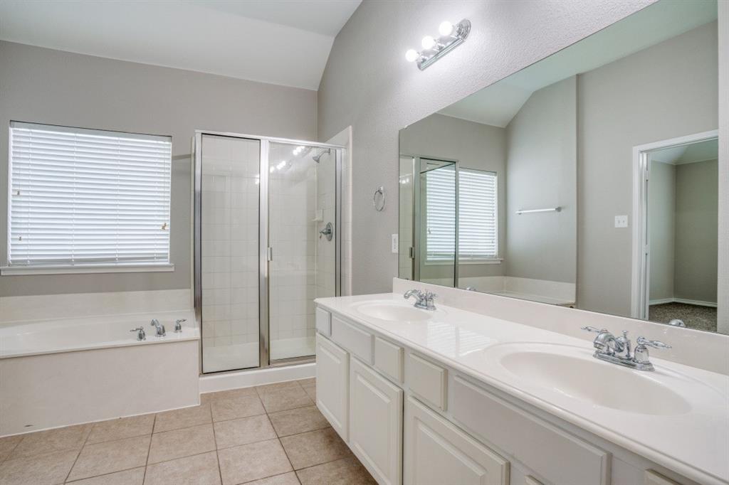 9405 Log Run Court Property Photo 12