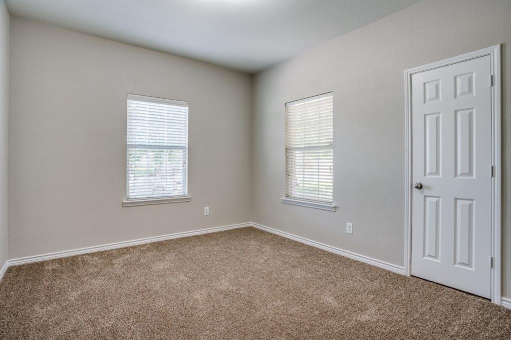 9405 Log Run Court Property Photo 14