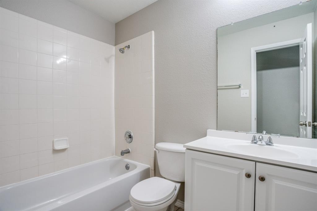 9405 Log Run Court Property Photo 15