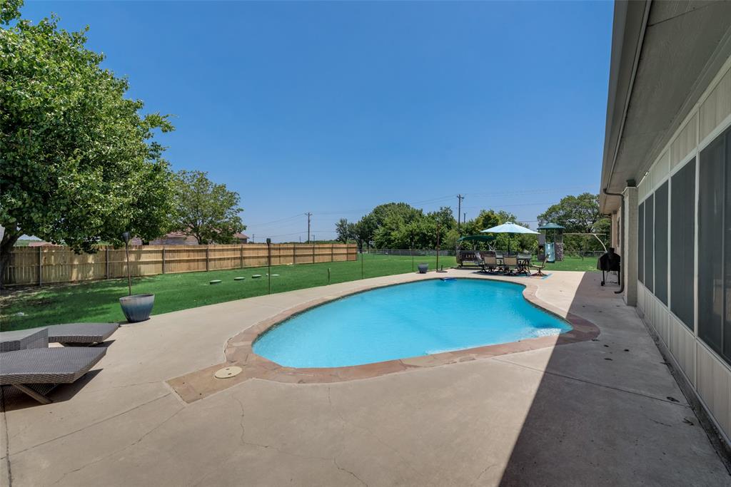 16890 Redbud Drive Property Photo 31