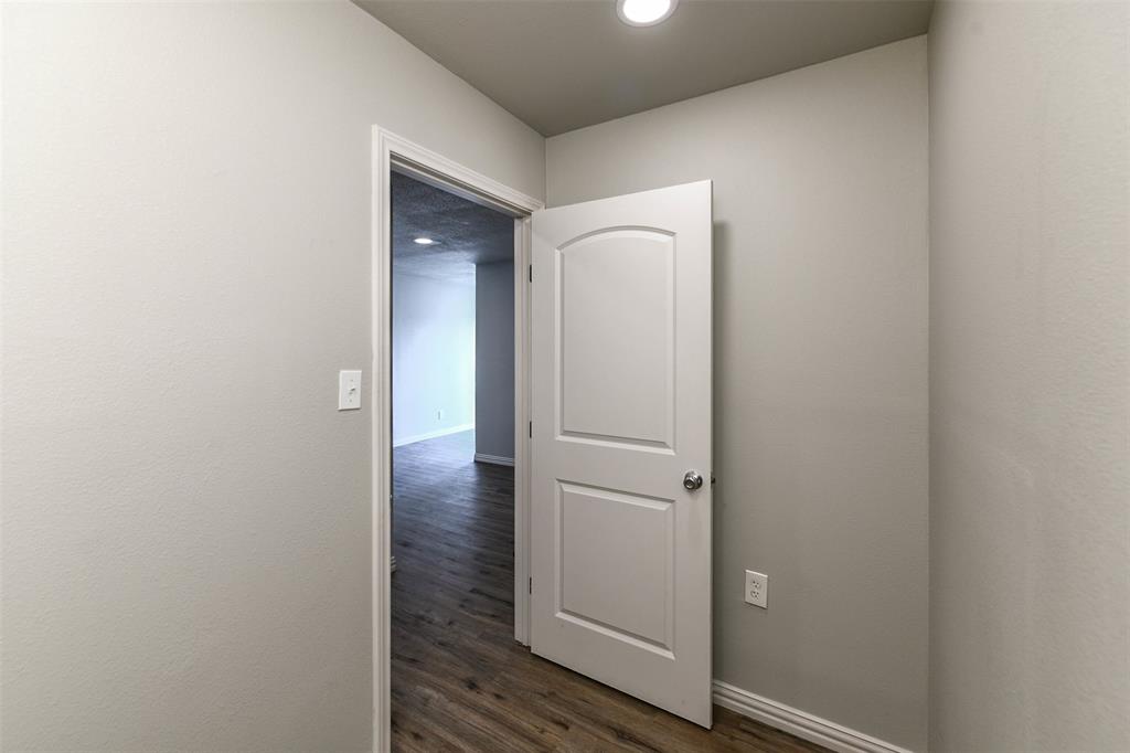 1262 Eastgate Property Photo 13