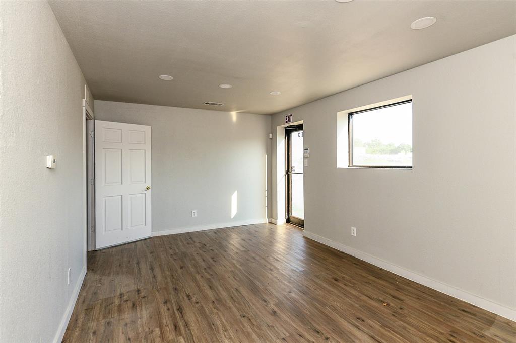 1262 Eastgate Property Photo 20