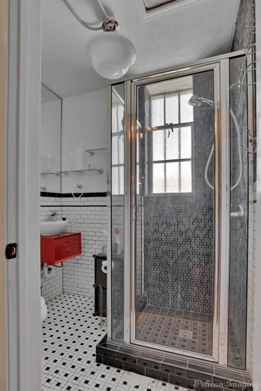 711 Texas Street Property Photo 11