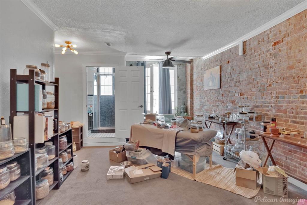 711 Texas Street Property Photo 13