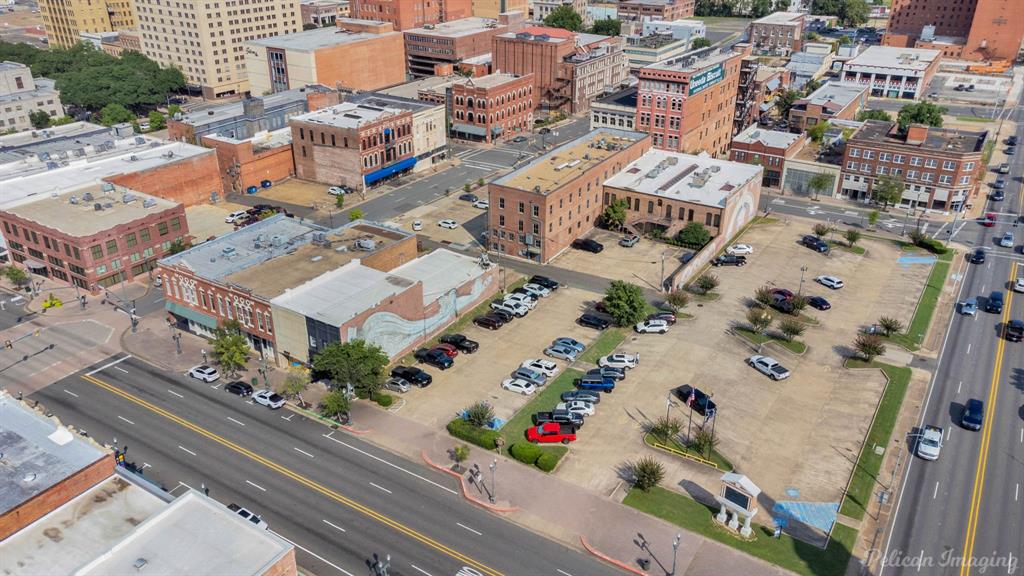 711 Texas Street Property Photo 24