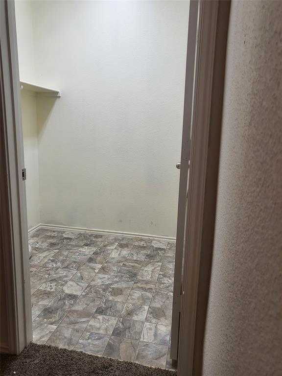 2784 N Sunlight Drive Property Photo 8