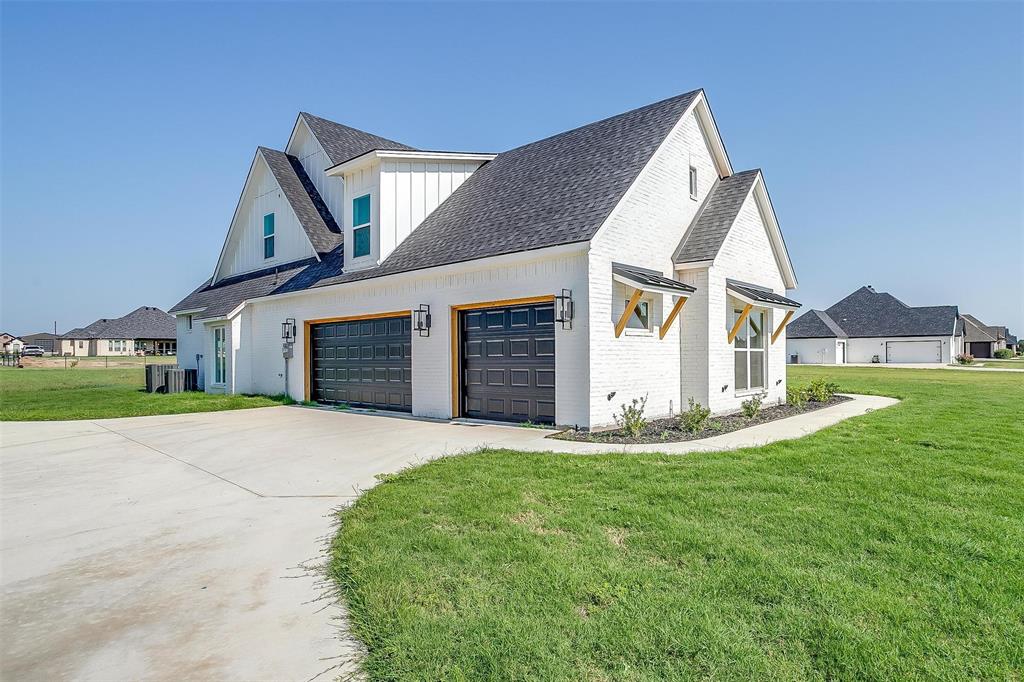 138 Buddy Court Property Photo 2