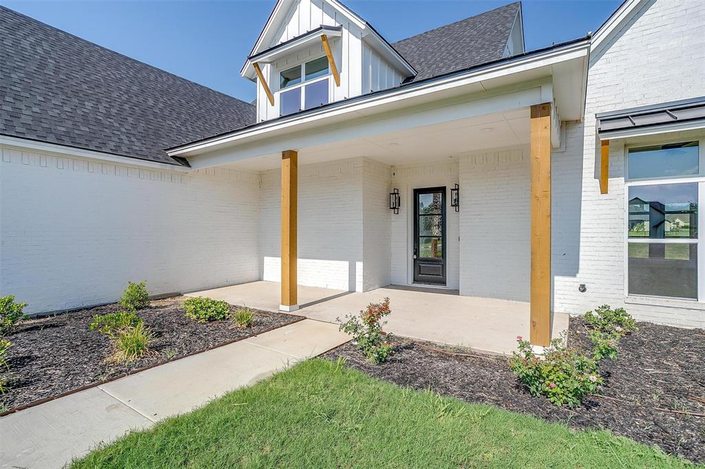 138 Buddy Court Property Photo 3
