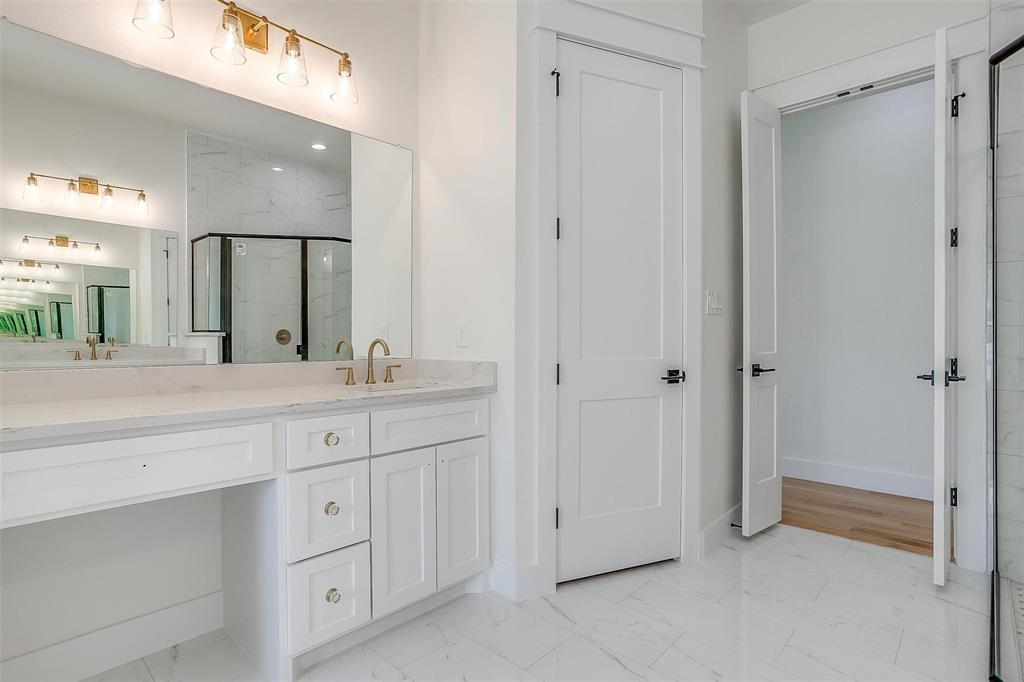 138 Buddy Court Property Photo 17