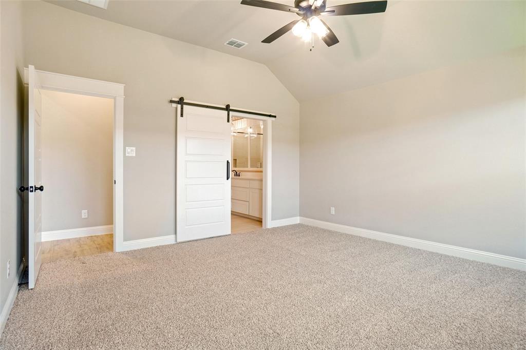 949 Tesslynn Avenue Property Photo 11