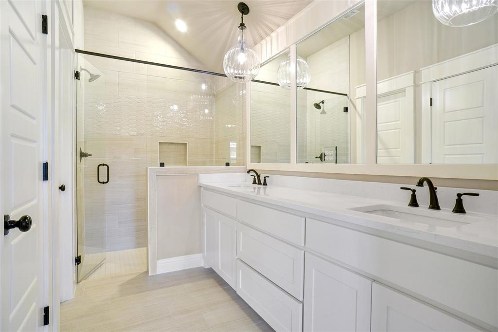 949 Tesslynn Avenue Property Photo 12