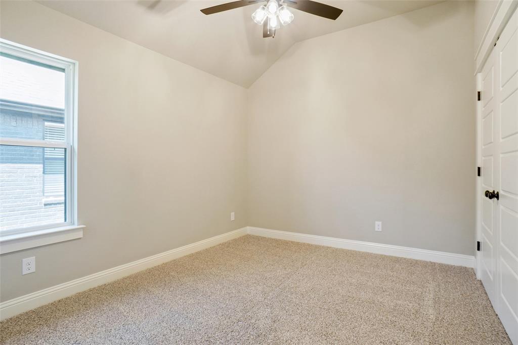 949 Tesslynn Avenue Property Photo 14