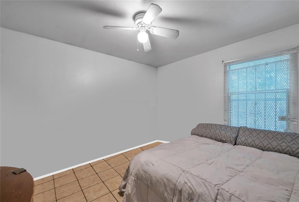 1713 Glenmore Avenue Property Photo 12