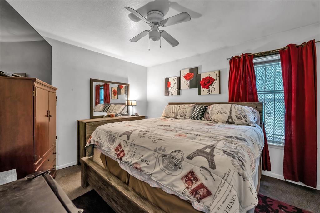 1713 Glenmore Avenue Property Photo 14