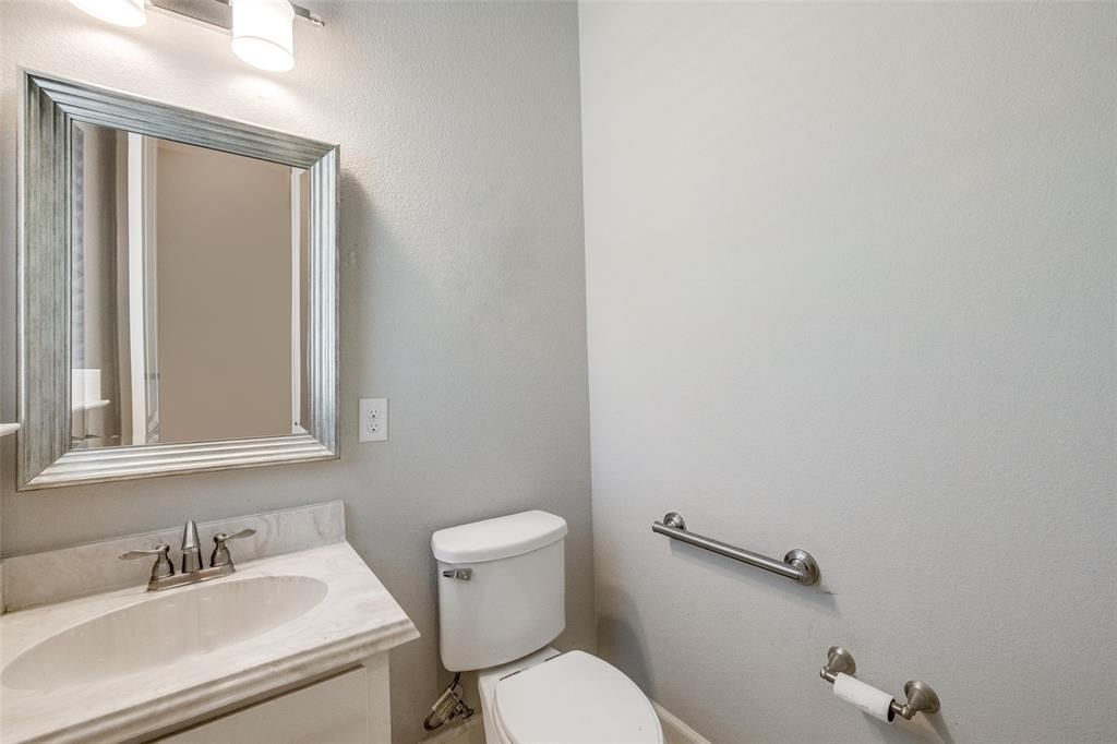 6900 Golf Green Drive Property Photo 21