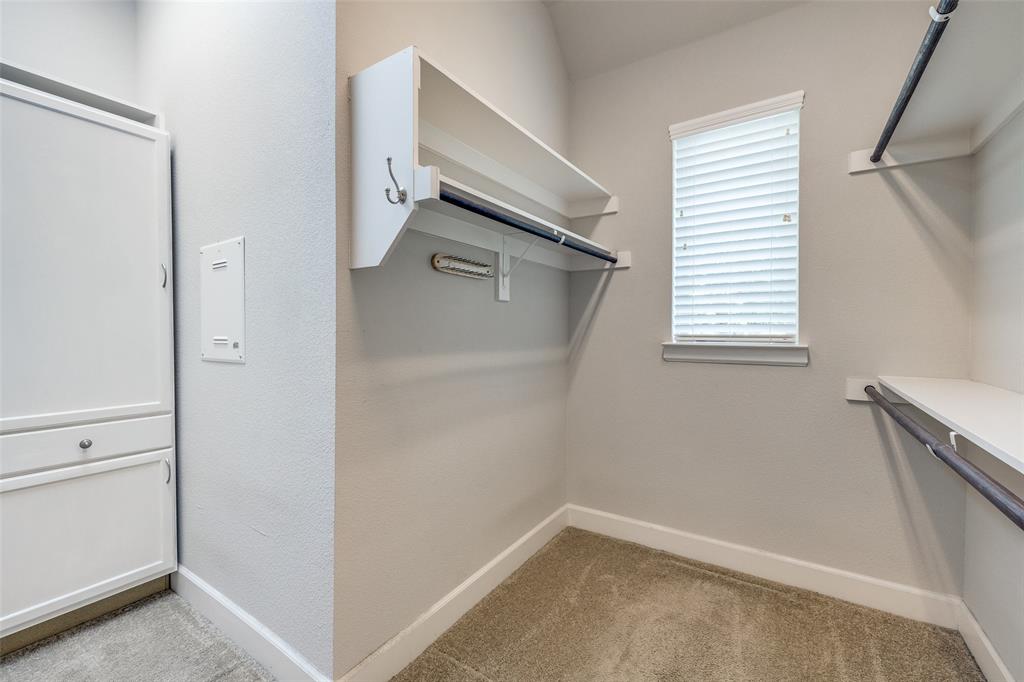 6900 Golf Green Drive Property Photo 27