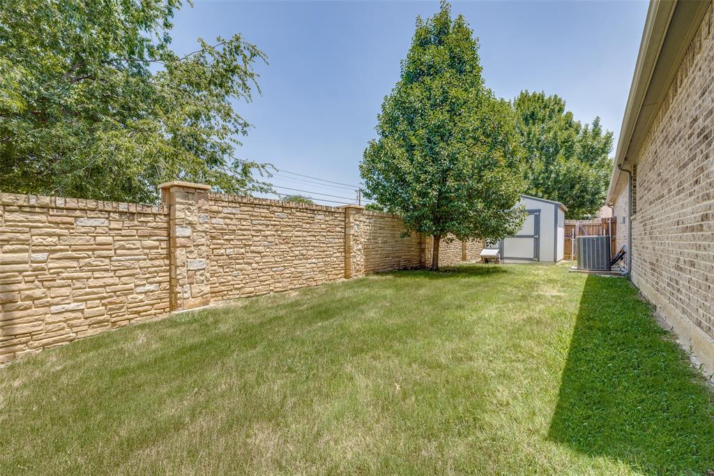 6900 Golf Green Drive Property Photo 32