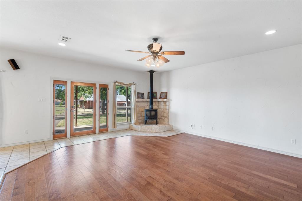 10701 Hutchinson Road Property Photo 6