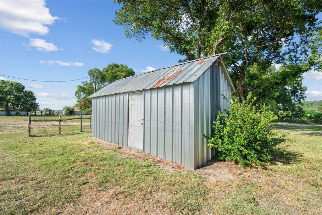 10701 Hutchinson Road Property Photo 20