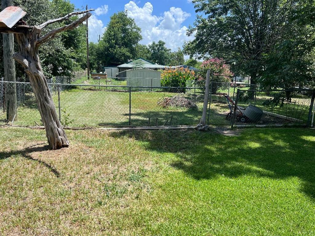 233 Elm Branch Property Photo 11