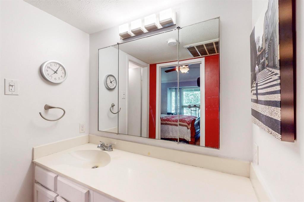 4501 N O Connor Road Property Photo 11