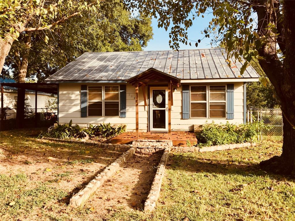 114 County Road 1239 Property Photo