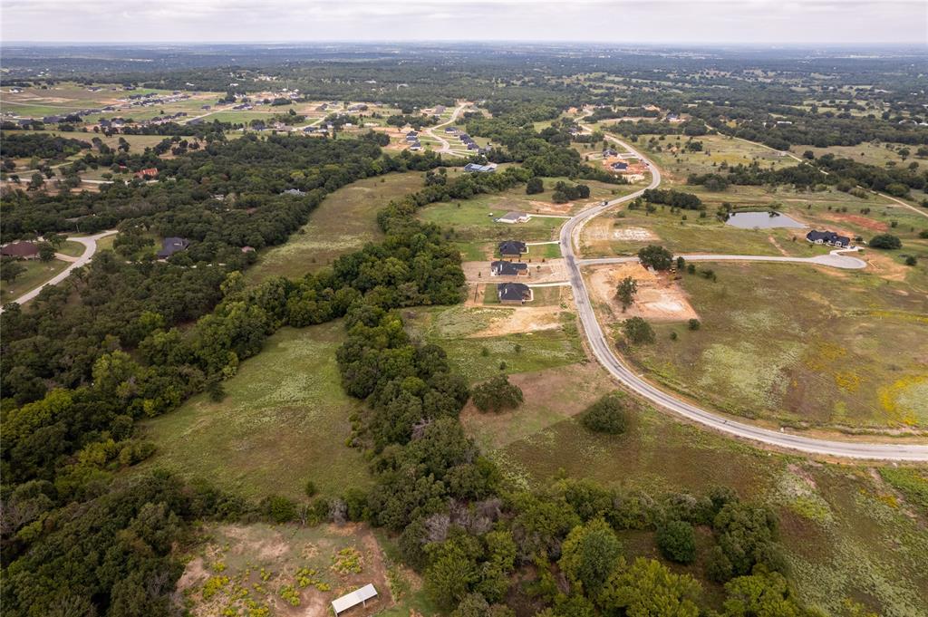 1033 Gonzollas Road Property Photo 2