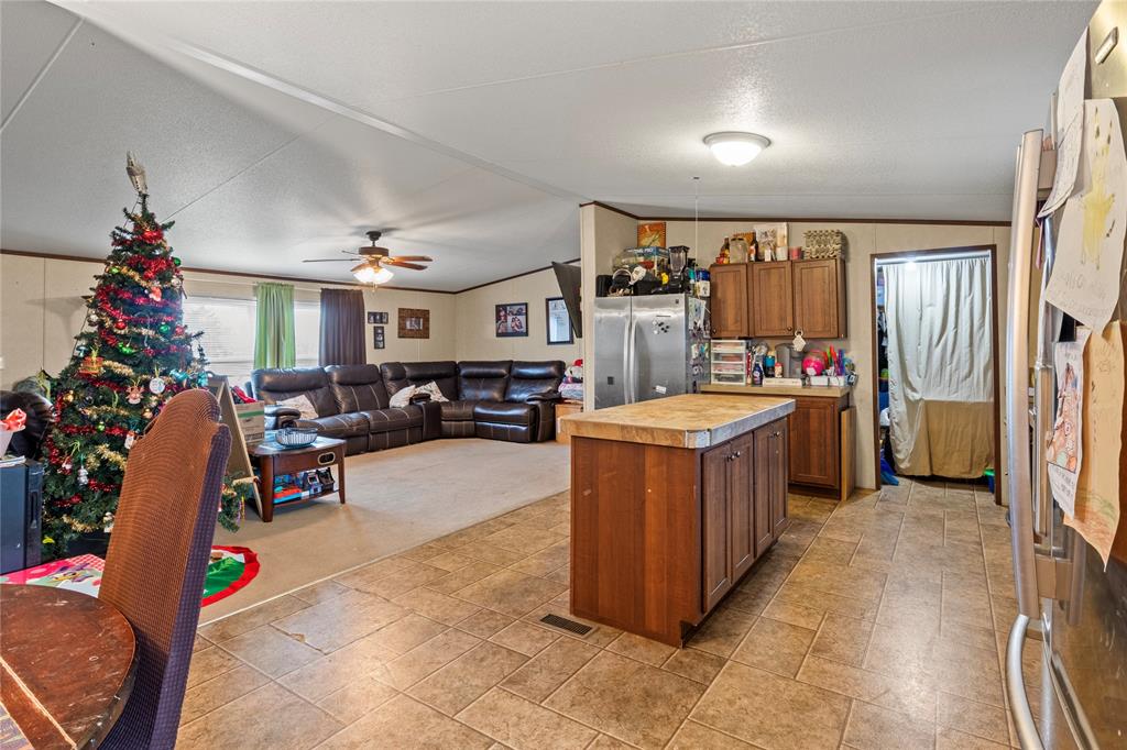 6250 Crandall Hills Property Photo 8