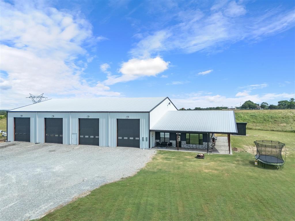 1393 N Fm 1752 Property Photo 3