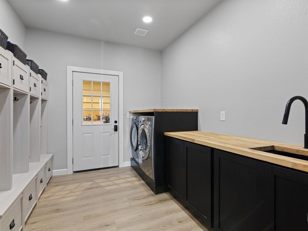1393 N Fm 1752 Property Photo 29