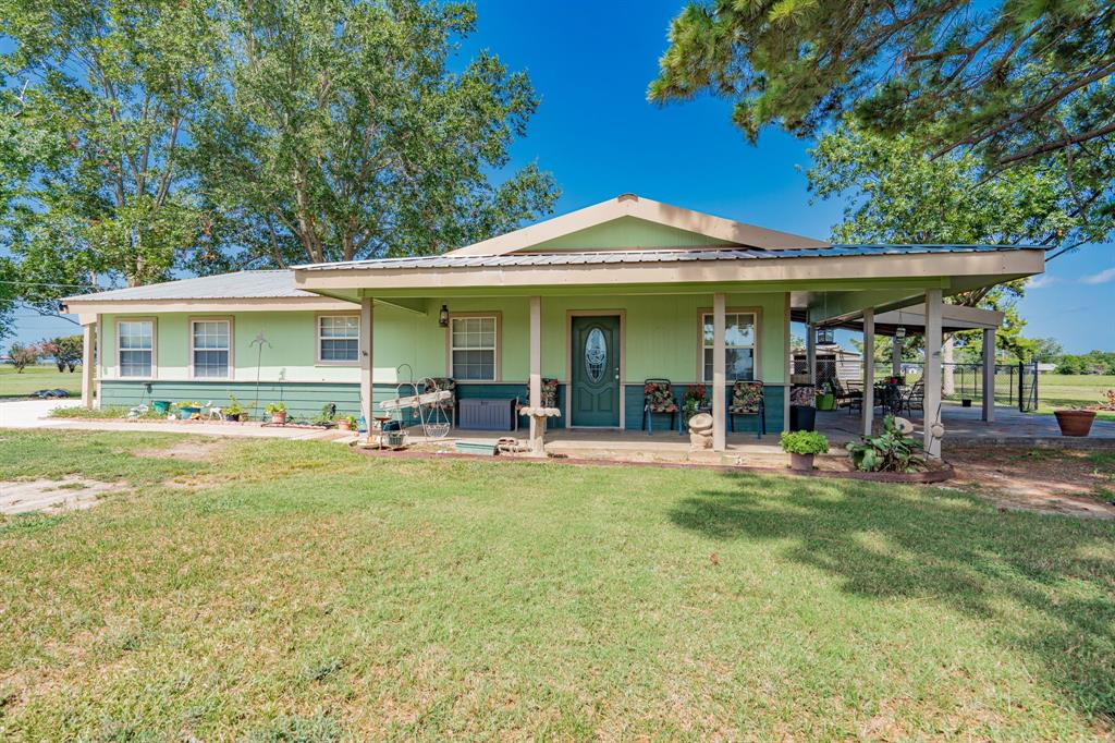 113 Lbj Ranch Road Property Photo 2