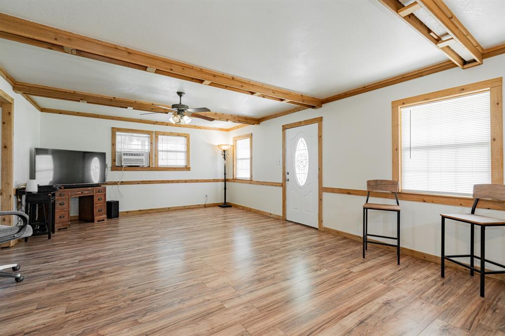 113 Lbj Ranch Road Property Photo 4