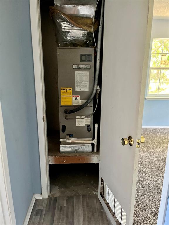 82 County Road 3271 Property Photo 12