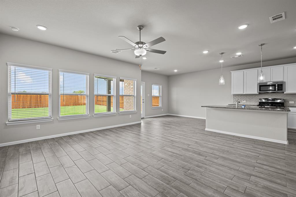 700 Tawny Turn Property Photo 3