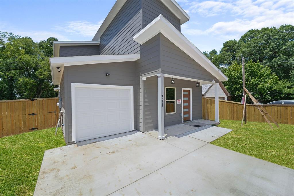 4515 Yancy Street Property Photo 3